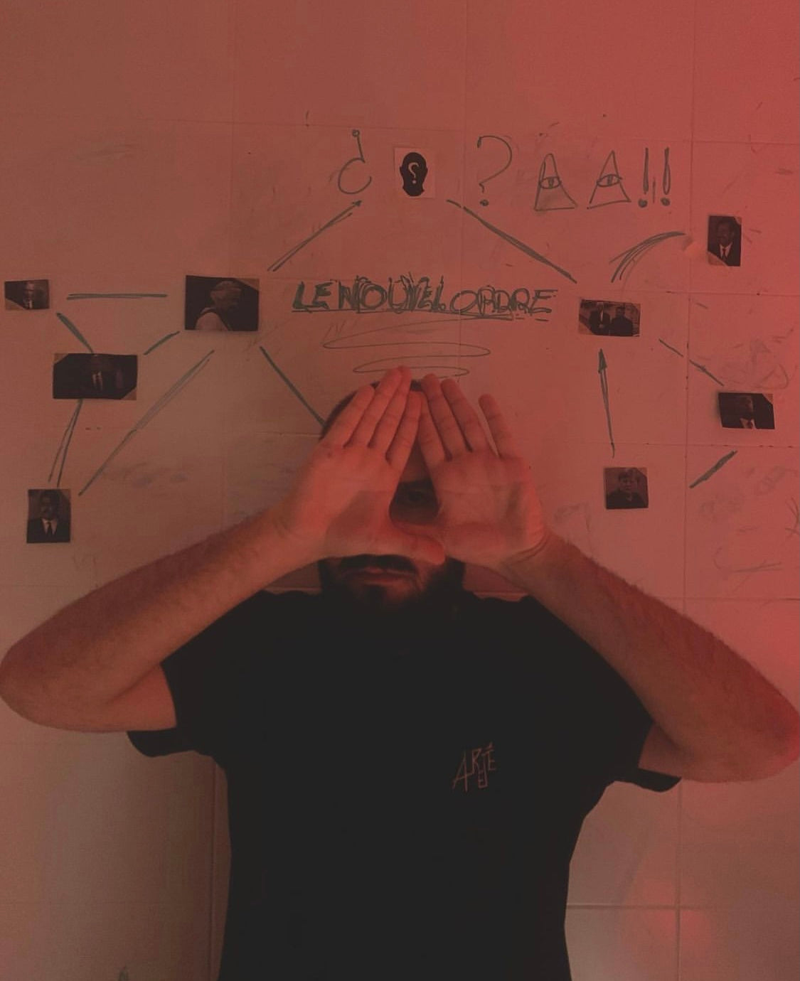 CAMISETA ARETE, DIEU EST MORT - NEGRO || AUTUMN21