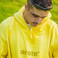 SUDADERA ARETE, BUSINESS BASIC - AMARILLO || WINTER24